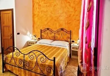 Pensión Cinqueporte 3*